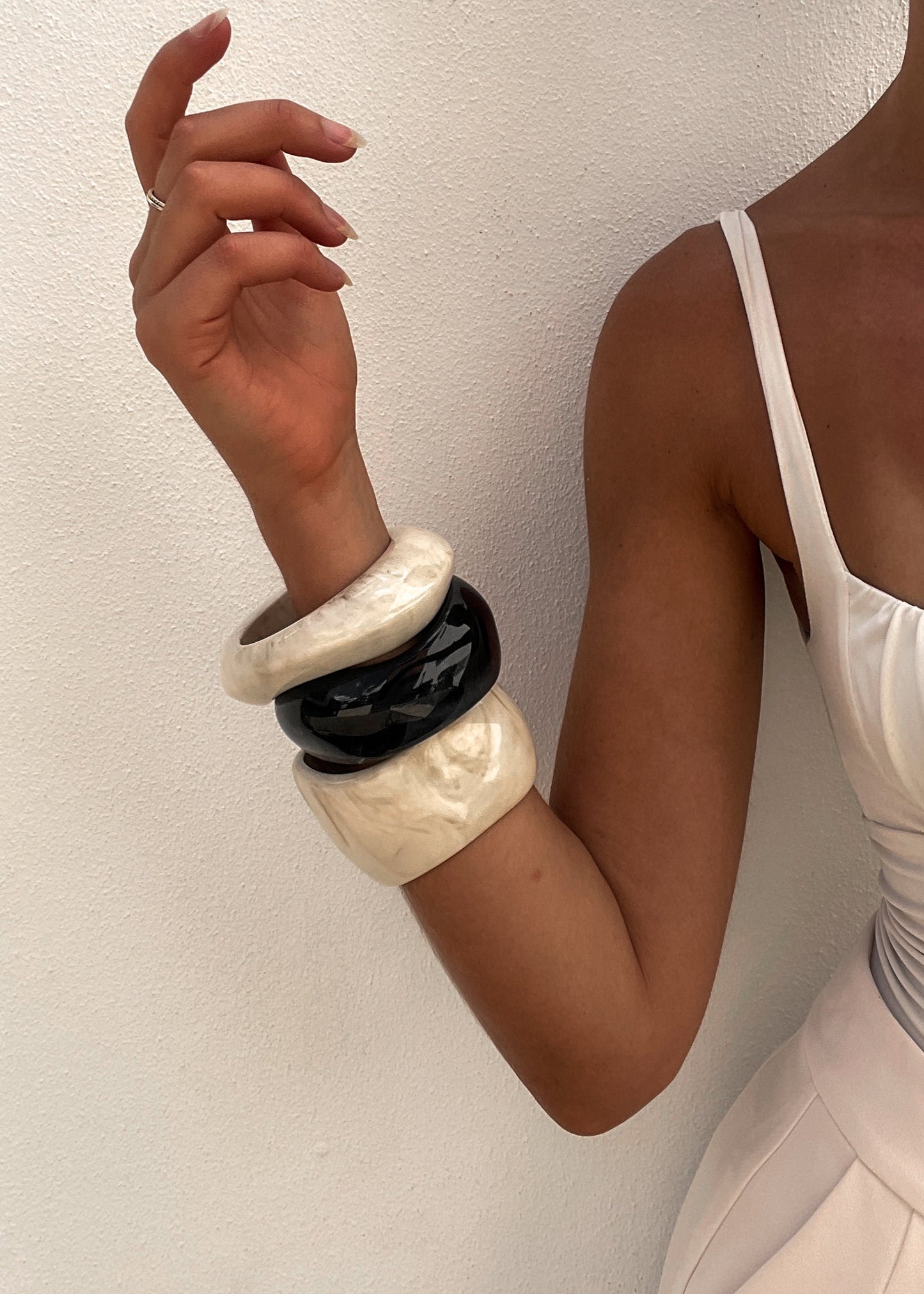 Sambuca Bangle