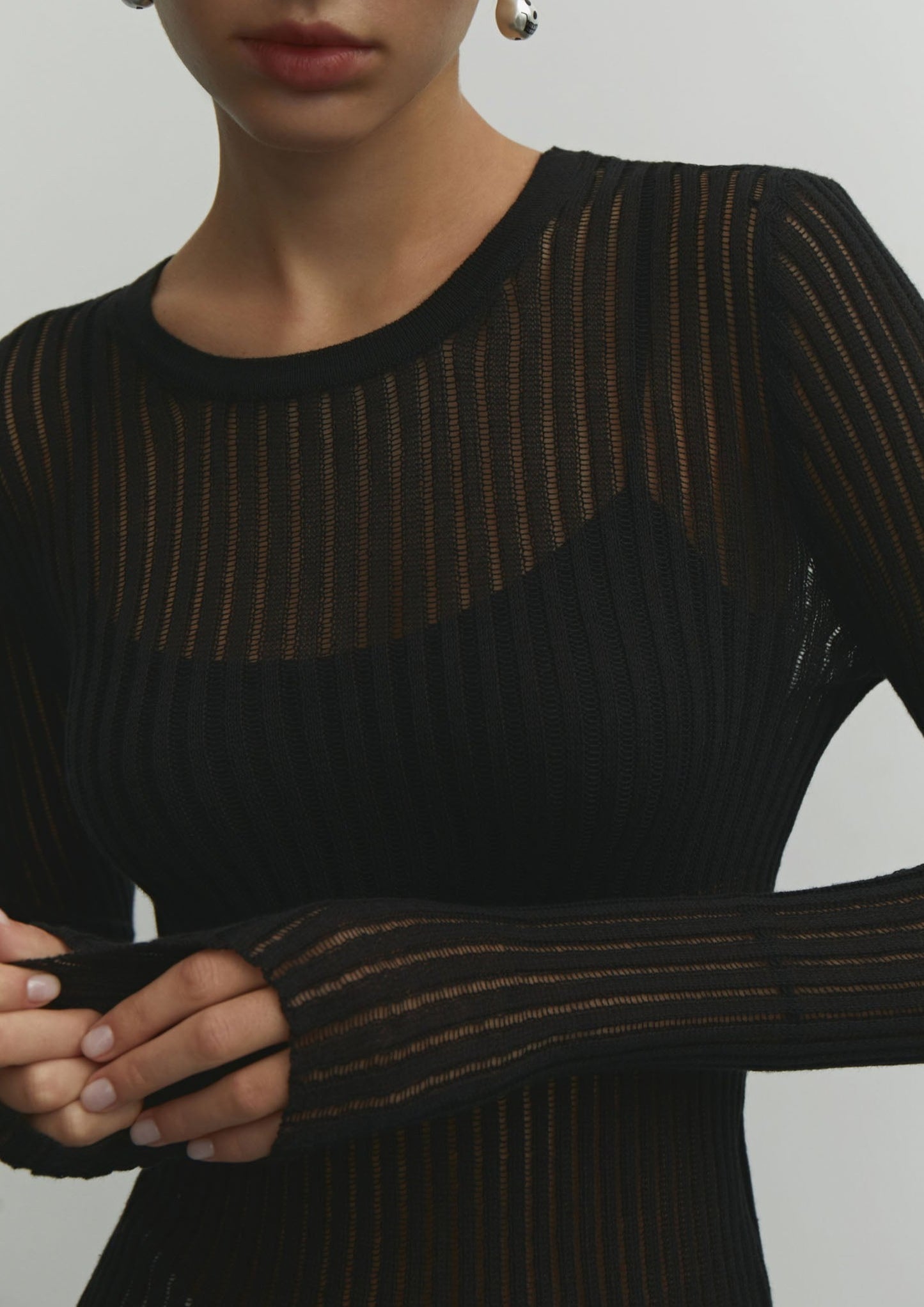 Hendrix Top - Black | Layering Must Have – Yojani Boutique