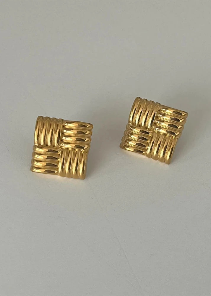 Hailey Earrings - Gold