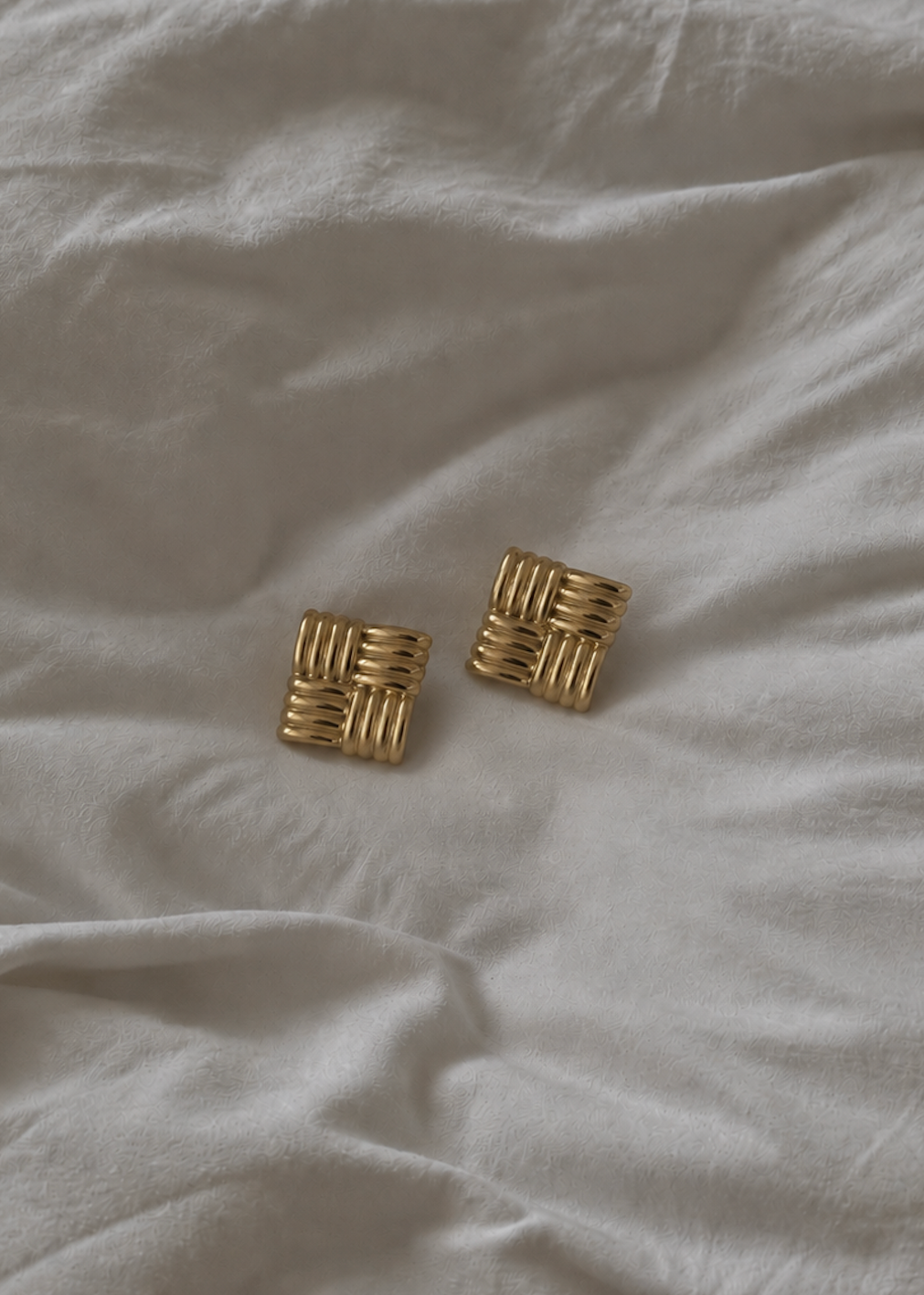 Hailey Earrings - Gold