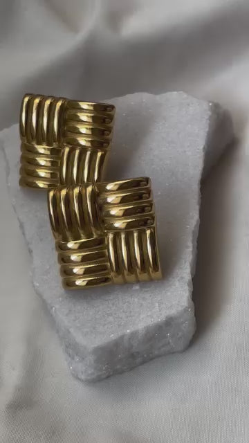 Hailey Earrings - Gold